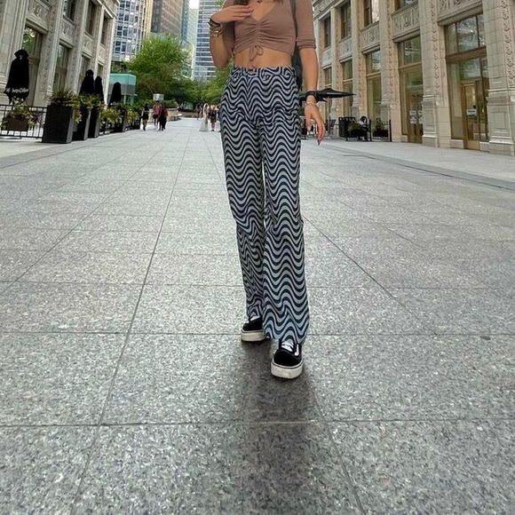 Ragged Priest Wavy Jeans - Picture 3 of 3